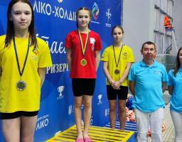 Ще дві нагороди здобули стрибуни у воду з Луганщини на кубку України