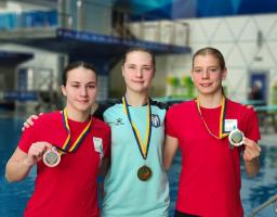 Срібну та бронзову нагороди здобули луганчанки на чемпіонаті України зі стрибків у воду