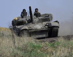 Назвали «боротьбою з екстремізмом» – із «лнр» минулоріч вислано 454 особи, у Айдарі та Білолуцьку посилено перевірки населення, понад 300 безпілотниками ворог вдарив на Луганщині