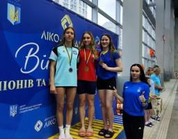 Одна золота і дві срібні нагороди в активі стрибунів у воду з Луганщини на першості країни