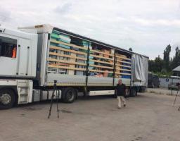 Соціальним та медичним установам Донбасу передано гуманітарну допомогу 