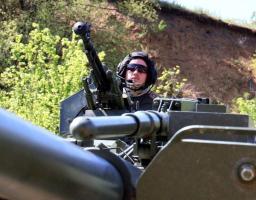 Окупанти припиняють відновлення в «лнр» за відмову перейменування вулиць, парків і скверів на честь шефів-регіонів рф; багатоповерхівку в Лисичанську росіяни залишили із розібраним дахом – по паперах дім відремонтували; ворог наступав поблизу Новоєгорівки  