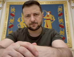 Зараз всі українці мають бути єдиним народом, який бореться й не дозволяє світу перемкнути увагу з подій в Україні – звернення Президента Володимира Зеленського
