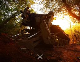 У Сіверськодонецьку комунальники не вивозять сміття, в «лнр» намагаються рекламувати новий російський месенджер дозволом купувати алкоголь і цигарки, ворог застосував реактивну артилерію на нашій ділянці фронту