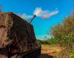 У Сіверськодонецьку та селах навколо знеструмлюють житло за наявності незначного боргу, у Рубіжному тижнями не вивозять побутове сміття з кварталів, 35 штурмів здійснили росіяни у смузі нашої відповідальності