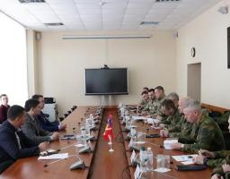 Представники багатонаціональної групи військових спостерігачів зустрілися з обласним керівництвом