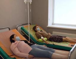 У Дніпрі лікарі Консультативно-діагностичного центру з Сєвєродонецька приймають переселенців і місцевих жителів (відео)