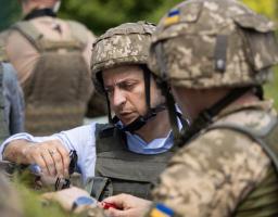 Президент України Володимир Зеленський відвідав передові позиції ЗСУ на Луганщині