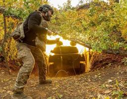 Росіяни знов посилили перевірки на кордоні рф та «лнр», у Кремінній окупанти півроку не платять кошти комунальникам, 13 разів противник поцілив зі ствольної артилерії