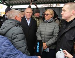 Омбудсмен Людмила Денисова ознайомилась з роботою КПВВ «Станиця Луганська»