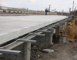 Триває капітальний ремонт Сватівського мосту