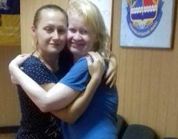 Під тиском громадськості звільнена жінка-інвалід, викрадена терористами