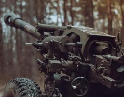 Держпослуги онлайн в «лнр» відтепер можна отримати виключно після встановлення підконтрольного силовикам рф месенджера, у грудні в Сіверськодонецьку влаштували показове цілодобове відновлення системи опалення – місто четверту зиму без тепла, противник намагався просунутися біля Греківки