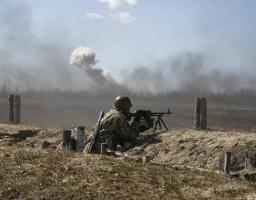 Новини АТО: на Луганщині посилились ворожі обстріли