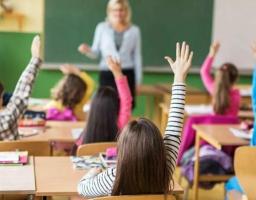 Підготовка до 2022/23 навчального року: як здійснюється зарахування дитини-переселенця до 1 класу