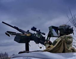 У Сіверськодонецьку окупанти не відбудовують школи – учнів готові приймати лише шість вцілілих, у низці міст загарбники запровадили ліміти на інтернет, міномети та ствольну артилерію застосували росіяни на Луганщині