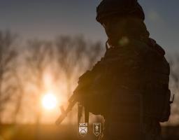 Аварія на тому самому трубопроводі – без води знов залишилися близько 200 тисяч жителів «лнр», у Лисичанську будівельники кинули напіврозібраний будинок – за паперами його відремонтували минулоріч, 30 безпілотниками вдарили росіяни на Луганщині