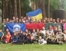 На Луганщині для дітей та молоді відбувся традиційний військово-патріотичний вишкіл