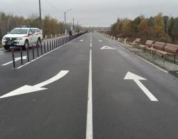 Єднаємо Луганщину: між КПВВ «Станиця Луганська» та мостом змонтують дві автобусні зупинки