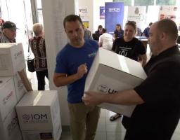 У Вінниці переселенці з Луганщини одержали 300 гігієнічних наборів