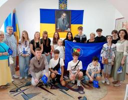 Діти з Луганщини поїхали на відпочинок до Румунії 