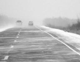 Розглянуто питання утримання автодоріг загального користування області під час погіршення погодних умов