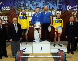 Важкоатлети області привезли низку нагород зі всеукраїнських змагань та встановили національні рекорди