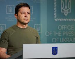 Звернення Президента до українців наприкінці першого дня атак Росії