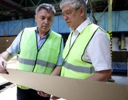 Працювати в умовах війни: Рубіжанський картонно-тарний комбінат утричі збільшив виробничу потужність