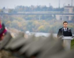 Глава держави – військовим ліцеїстам: Сьогодні на Хортиці народжуються майбутні захисники України