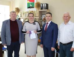 Лікарка-анестезіолог Біловодської лікарні отримала ключі від квартири