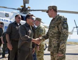 Глава держави відвідав острів Зміїний і перевірив готовність військових до його оборони