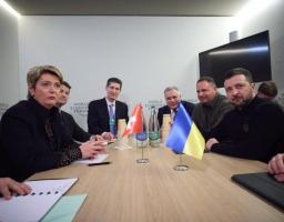 Гуманітарна співпраця та пошук шляхів для досягнення справедливого миру: відбулася зустріч президентів України та Швейцарії