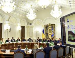 Президент закликав Парламент розглянути законопроект про медичну реформу до закінчення сесії