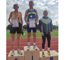 Ветеран спорту Луганщини відзначився на змаганнях з легкої атлетики на Хмельниччині 