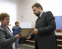 В облдержадміністрації відзначили представників органів місцевого самоврядування Луганщини