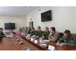 На Луганщині перебуває багатонаціональна група військових спостерігачів