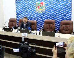 Вже зроблено аналіз стану дороги до КПВВ у Золотому, готові провести тендер та розпочати ремонт, – Сергій Гайдай під час прес-конференції