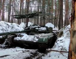 Танкісти 63-ї окремої механізованої бригади тримають оборону на одній із найгарячіших ділянок фронту – у лісі під Кремінною