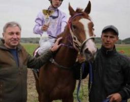 Юрій Гарбуз привітав колектив Деркульського кінного заводу із 250-річчям