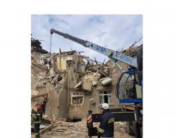 Майже 75 % рятувальників Луганщини задіяні у Харківській та Дніпропетровській областях. Водночас росіяни вводять в оману людей повідомленнями, мовляв «присягу лнр» склали 60 % – це не відповідає дійсності