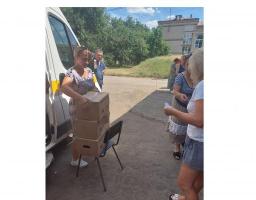 За три дні переселенцям з Попасної надіслано понад 400 посилок гуманітарної допомоги Укрпоштою