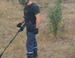 Піротехніками на Луганщині вилучено 15 одиниць вибухонебезпечних предметів 