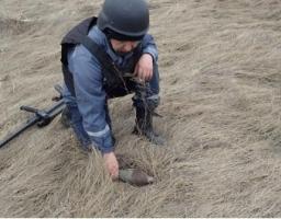 Піротехніками на Луганщині вилучено 35 одиниць вибухонебезпечних предметів