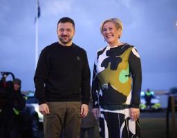 Реабілітація поранених воїнів і можливість патронату над українськими регіонами – результати зустрічі Володимира Зеленського з Президенткою Ісландії