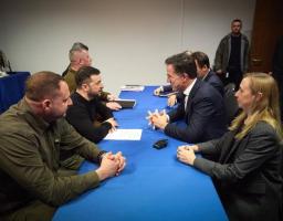 Посилення ППО та залучення країн НАТО до закупівлі українського озброєння за данською моделлю: Президент зустрівся з Генсеком Альянсу   