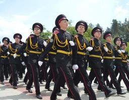 У Кремінній у переміщених освітніх закладах пролунав останній дзвоник