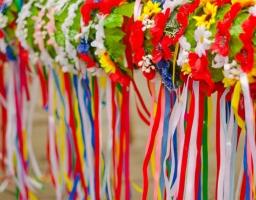 Майстринь декоративно-ужиткового мистецтва Луганщини запрошують на конкурс вінків до Києва