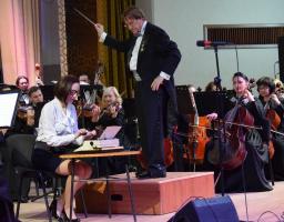 Святковий концерт Академічного симфонічного оркестру під керівництвом маестро Курта Шміда!