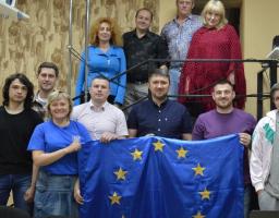 На Луганщині керівництво облдержадміністрації зустрілось з громадськістю з нагоди Дня Європи